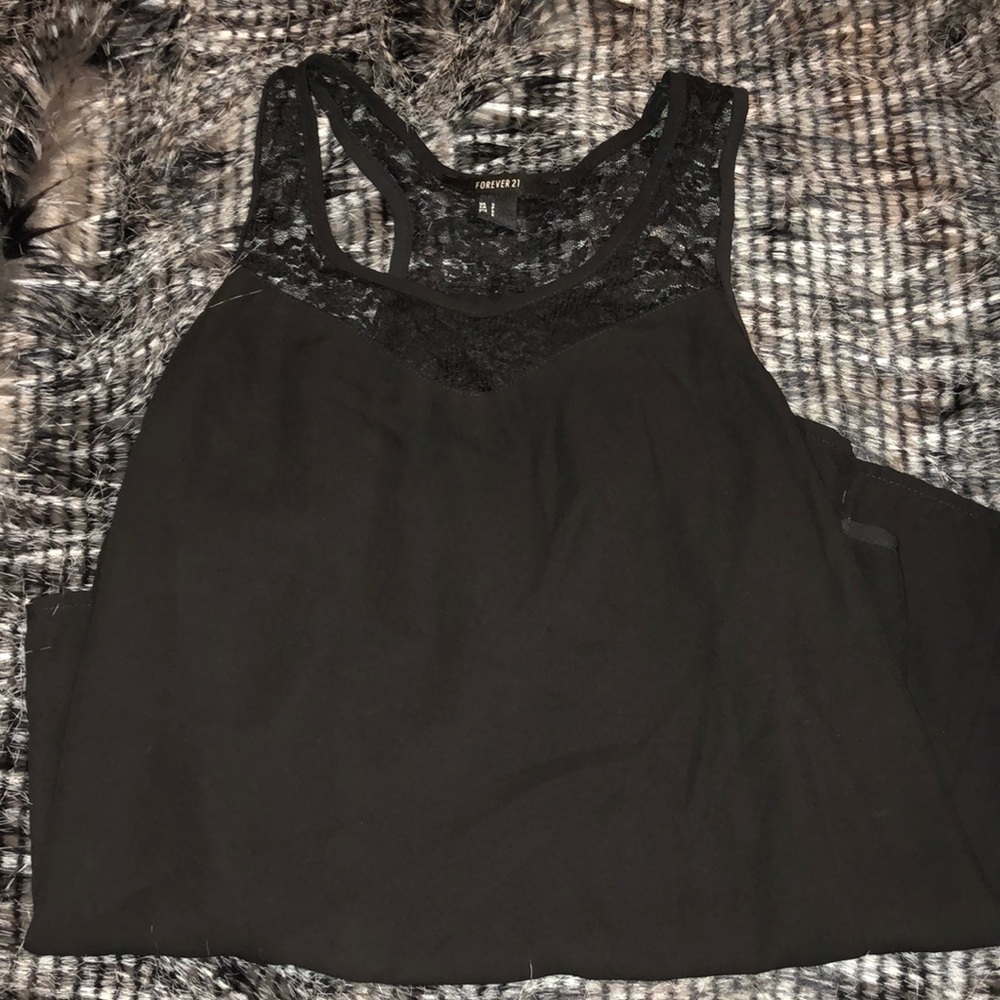 Forever 21 tank